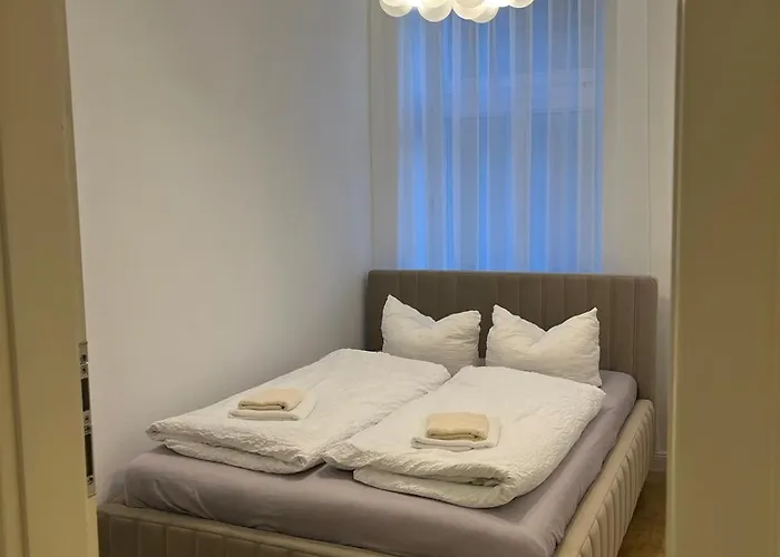 Apartma Jasmina 1907 דירה קרלובי וארי